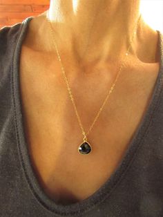 If you want to pay with PayPal, please contact me. Necklace details: * The necklace and the pendant made of 14 karats solid yellow gold. * Chain length 17.7inch/ 45cm'. * 1 Black onyx size: Gold necklace bezel set with a teardrop Black onyx. Gift for women/men, girls/boys. Chain available in all sizes, color gold and karat and Matte or Shining finish. IF YOU WANT A CUSTOM necklace please contact me before purchase. Procedure for making this item: * This item will need 3 business days to finish. Elegant Gold Briolette Emerald Necklace, Elegant Teardrop Gemstone Charm Necklaces, Elegant Teardrop Gemstone Charm Necklace, Gold Onyx Jewelry For Anniversary, Elegant Onyx Drop Jewelry, Gold Onyx Jewelry For Anniversaries, Elegant Faceted Pear-shaped Necklace, Elegant Pear-shaped Faceted Necklace, Yellow Gold Onyx Pendant Necklace