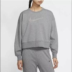 Nike Dri-Fit Get Fit Swoosh Training Crew Women's Size Xs Nwot Grey Nike Joggers, Nike Joggers, Nike Training, Nike Sweater, French Terry Fabric, Striped Leggings, Knit Sweatshirt, Workout Sweatshirt, Nike Tops