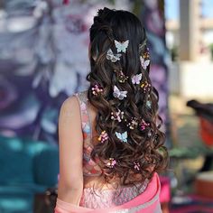 Braided Headband Hairstyles, Shadi Ideas, Reception Hairstyle, Shower Open, Engagement Hairstyle, Reception Hairstyles, Braided Headband Hairstyle, Hairstyles For Gowns, Hair Style On Saree