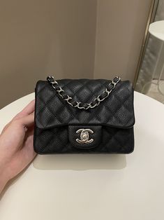 Chanel Classic Quilted Mini SquareBlack Caviar SHW17 x 13 x 7 cmChain drop 53 cm17 Series9.5/10 Excellent (minor signs on hardware and smoothening on edges and corners otherwise excellent)Includes ity card and entrupy ation certificate available upon purchasePrice now 6650 sgd 5030 usd CN5165-01 Chanel Square Mini, Designer Bags Louis Vuitton, Burberry Sunglasses, Bag Silver, Black Caviar, Coach Bag, Carry All Bag, Classic Mini, New Wave