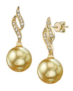 These exquisite pearl earrings are a favorite at The Pearl Source for their romantic look. These gorgeous 14K yellow gold pearl earrings have two beautiful golden South Sea pearls with 'Very High' luster. If you want to complete your pearl jewelry set, make sure you take a look at the pendant featured at the bottom of the page. Flame Earrings, Pearl Earrings Designs, South Sea Pearls Earrings, Single Pearl Necklace, Golden South Sea Pearls, Mother Of Pearl Jewelry, Pearl Jewelry Wedding, Earring Designs, Pearl Jewelry Sets