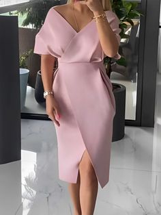 An exclusive offer for you——Affordable prices at Stylewe store, SPU: 1EDR3UCB14, Color: Pink, Neckline:Cross Neck, Activity:Wedding. Boatneck Dress Classy, Midi Gown, Midi Gowns, Elegant Dresses Short, Cross Neck, Elegant Dresses Classy, Summer Elegant, Plain Dress, Stylish Party