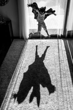 Batman By Anna Kuncewicz, Poland (1st Place In The Silhouette Category, Second Half) Kind Photo, Shadow Photography, Foto Tips, Black And White Portraits, Black White Photos, The Shadow, On The Floor, Photo Contest, The Floor