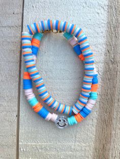 Periwinkle, teal, orange Polymer Clay Beads Bracelet Ideas, Clay Beads Bracelet Ideas, Beads Bracelet Ideas, Clay Bead Ideas, Bracelet Combos, Bracket Ideas, Handmade Jewelry Display, Clay Beads Bracelet, Necklaces Making