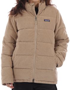 Patagonia Jacket Women, Patagonia Puffer, Patagonia Jacket, Women's Jackets, Christmas 2024, Patagonia Womens, Jacket Women, Timeless Style, Patagonia