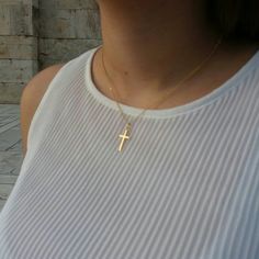 A nice, dainty 14k gold filled necklace with an eye catching plain cross. A dainty Christian necklace that protects the person wearing it. A nice gift for her Length approx. 15 inches / 38 cm - with 1.2 inch extension. ♥ All items will come in a nice gift box ♥ ★ Read our policies before purchase: https://www.etsy.com/shop/Jewellusion/policy/ ★ Convo me for custom orders or any questions you might have ♥ Visit our shop for more fabulous jewels: https://www.etsy.com/shop/Jewellusion/ μ ♥ Follow m Everyday Cross Charm Necklace With Clavicle Chain, Everyday Yellow Gold Cross Charm Necklace, Evil Eye Necklace Silver, Feminine Necklace, Orthodox Cross, Tiny Cross, Christian Necklace, Minimal Necklace, Gold Filled Necklace