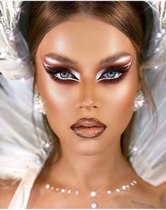 White Eye Makeup, Angel Makeup, Sparkly Makeup, Danessa Myricks, Drag Queen Makeup, Bold Makeup Looks, Drag Makeup, Queen Makeup, Dope Makeup