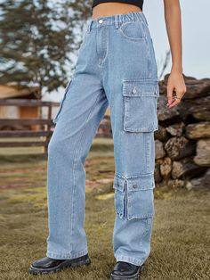 Women's Retro Vintage Denim Jeans Straight Leg Cargo Jeans Cargo Design, Loungewear Dresses, Vintage Denim Jeans, Jean Straight, Jeans Cargo, Two Piece Swimwear, Maxi Dress Formal, Denim Leggings, Cargo Jeans