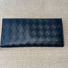 Nwot Authentic Unisex Bottega Veneta Slim Continental Zip Around Wallet, High Quality Braided With A Smooth Texture And A Unique Sheen, Intrecciato Leather, 100% Calf Skin, 9 Card Slots & 2 Bill Compartments, 1 Zip Coin Pocket, 3.7’ Height X 8’ Width X .8’ Depth 100% Authentic, Dust Bag & Box Included. Made In Italy Designer Bifold Clutch For Evening, Bottega Veneta Wallet, Smooth Texture, Card Slots, Bottega Veneta, Zip Around Wallet, Calf Skin, Bag Lady, Wallet