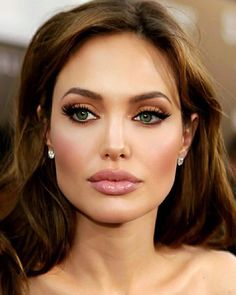 Angelina Jolie️️ on Instagram Angelina Jolie Eyes, Lips Inspiration, Beauty Procedures, Photoshoot Makeup