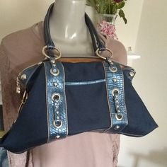 Nwot !!! Kathy Van Leeland Handbag Navy Blue With Gold Tone Detail 5 Pockets Inside And Out Perfect !! Kathy Van Zeeland Handbags, Bling Purses, Leopard Print Handbags, Tie Dye Bags, Purple Purse, Faux Leather Purse, Pink Studs, Large Handbags, Brown Shoulder Bag