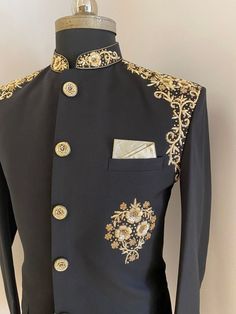 Groom Sherwani Indian, Wedding Dress For Boys, Royal Suit, Reception Suits, Groom Sherwani, Contemporary Wedding Dress, Jodhpuri Suit, Black Outfit Men, Stylish Shirts Men