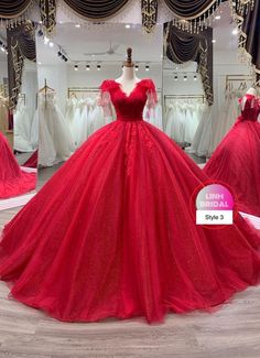 Burgundy Quinceanera Dresses, Casual Bridal Dress, Red Ball Gowns, Red Ball Gown, Sparkle Ball, Quince Dresses Red, Red Quinceanera Dresses, Western Wedding Dresses, Quinceanera Dresses Pink