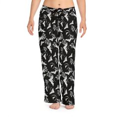 Goth Bats Women's Pajama Pants Vampire Bat Lounge Pants Floral Pj Bottoms Gothic Bats Pajama Pants Horror Aesthetic - Etsy Casual Halloween Pajama Party Bottoms, Casual Bottoms For Halloween Pajama Party, Casual Bottoms For Pajama Party And Halloween, Wide Leg Black Pants For Pajama Party, Horror Aesthetic, Pj Bottoms, Vampire Bat, Womens Pajamas Pants, Sleep Shorts