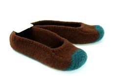 Whether you are working from home or just relaxing, these will be your favorite slippers! Handmade from warm, breathable wool yarn these house slippers are soft, lightweight, and comfortable. With contrasting soles and trim and finished with slip-resistant suede leather soles they are a perfect holiday gift! Size large (9-10) standard width. Choose from colors shown. Pattern used with permission of Mindie Tallack, designer. Cozy Brown Slippers Super Soft, Super Soft Comfortable Brown Slippers, Comfy Super Soft Brown Slippers, Brown Soft Slip-on Slippers, Soft Brown Slip-on Slippers, Handmade Comfortable Slippers With Round Toe, Brown Flat Slippers With Soft Sole, Brown Slip-on Felt Slippers, Comfortable Soft Brown Slippers