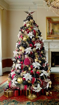 a decorated christmas tree in a living room