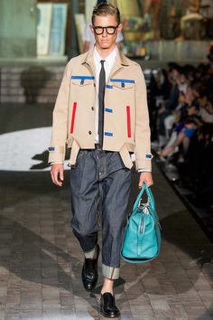 Dsquared2 Menswear, Mens Fashion Week, Milano Fashion Week, Mens Spring, Spring Summer 2015, Mens Fashion Trends, Latest Outfits, Vogue Paris, Daily News