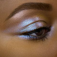 Rituel de Fille Celestial Sphere Gelée Eye Gloss | Credo Eye Shadows For White Hair, Marti Gras Makeup Eye, Marti Gras Makeup, Makeup Fair Skin Brown Eyes, Maquillage On Fleek, Celestial Sphere, Smink Inspiration, Dope Makeup, Shimmer Eyeshadow