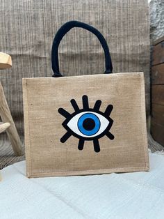 - INFORMATION Material: natural jute & cotton Dimensions: 42x33x19 cm (capacity 21 liters) (handles 55 cm) - DELIVERY Orders are processed within 2 days. Delivery takes 1 to 3 days for mainland France, 3 to 12 days for Europe, and 8 to 30 days for the rest of the world. We remain at your disposal by message for any requests for additional information MOHELIJEWL Evil Eye Bag, Hand Evil Eye, Turkish Eye, Eye Decor, Shop Ideas, Hamsa Hand, Natural Jute, 12 Days, Pink Bag