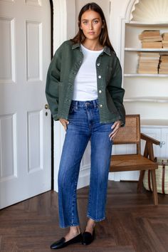 Vintage workwear inspired 99% Cotton, 1% elastane Drop shoulder Button front Patch pockets Button at cuff Pleat + yoke at back Great boxy shape All seasons Model is wearing a size small Styled with TD Treasure Straight Ankle denim Made in LA XS: Bust: 41", Length 24.5" S: Bust: 43", Length 25" M: Bust: 45", Length 25.5" L: Bust 47", Length 26" Olive Green Jacket Outfits For Women, Green Shirt Jacket Outfit, Tan Utility Jacket Outfit, Field Work Outfit, Green Jacket Outfit Fall, Green Denim Jacket Outfits, Green Military Jacket Outfit, Olive Jacket Outfit, Khaki Jacket Outfit