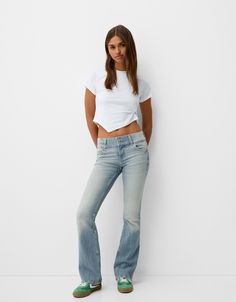 Low waist boot-cut jeans - Jeans - BSK Teen | Bershka Casual Flare Jeans With Flared Hem For Fall, Fall Flare Jeans With Five Pockets, Fitted Medium Wash Flared Hem Jeans, Flared Stretch Jeans With Five Pockets, Stretch Flare Jeans With Five Pockets, Denim Jeans With Five Pockets And Flared Hem, Trendy Fitted Jeans With Flared Hem, Casual Flare Cropped Jeans With Stretch, Casual Stretch Mid-rise Flare Jeans