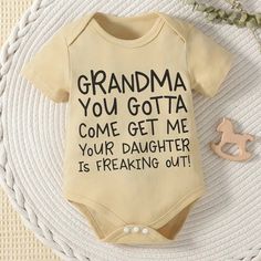 Grandma You Gotta Come Get Me" Print Infant's Triangle Bodysuit, Casual Short Sleeve Romper, Baby Boy's Clothing Material: Cotton Composition: 100% Cotton Belt: No Sleeve Length: Short Sleeve Sleeve Type: Regular Sleeve Gender: Normal Patterned: Alphabets Sheer: No Fabric: Medium Stretch Collar Style: Crew Neck Type: Other Seasons: Spring/Summer Care Instructions: Machine Wash, Do Not Dry Clean Style: Cute Fit Type: Regular Weaving Method: Knit Fabric Come Get Me, Baby Grandma, Mom Dad Baby, Baby Shower Deco, Baby Couture, Funny Baby Onesies, Short Sleeve Romper, Baby Coming