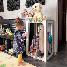 ZOO organizer for plush toys, 500x400x865 mm ZOO stuffed toys organizer / Nursery soft toys storage - Have the stuffed toys taken the house by storm? It's time to try a ZOO organizer for the stuffed pets, with an unique design, made in Romania. Rooms will be more orderly and children will learn to be more organized. Design - Unique and timeless design that fits in any decor style. The elements with scenes from the jungle applied over the letters will spark the imagination of the little ones. Per Stuffed Toy Storage, Teddy Storage, Storage Playroom, Zoo Toys, Soft Toy Storage, Toy Storage Solutions, Toys Storage, Playroom Organization, Nursery Organization