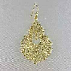 ♥️ Comfortable ♥️Exquisite 18K Gold Filled over Bronze Filigree Earrings♥️Lightweight and comfortable for all-day wear♥️Intricate craftsmanship with a contemporary design♥️Tarnish-resistant and long-lasting 18K gold plated overlay♥️Combines luxury and durability for enduring beautyElevate your style with our exquisite 18K Gold Plated Earrings. Meticulously crafted with precision and attention to detail, this pendant exudes a timeless elegance that perfectly complements the modern professional. D Ornate Filigree Chandelier Earrings For Formal Occasions, Vintage Earrings With Intricate Design For Celebrations, Ornate Chandelier Earrings For Formal Occasions, Vintage Filigree Drop Earrings For Evening, Vintage Style Filigree Drop Earrings For Evening, Evening Filigree Drop Earrings, Formal Teardrop Chandelier Earrings With Intricate Design, Ornate Evening Earrings With Intricate Design, Elegant Filigree Chandelier Earrings For Formal Occasions