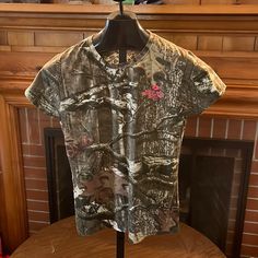 Nwot Mossy Oak Break-Up Infinity Tshirt, Camo/Pink, Size Medium Camouflage Fitted Short Sleeve Tops, Fitted Camouflage Short Sleeve Tops, Fitted Camouflage Tops With Short Sleeves, Camouflage Short Sleeve Top With Letter Print, Camo And Pink, Break Up, Mossy Oak, Camo, Cute Outfits