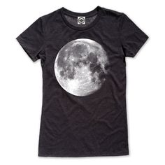 Shine like a full moon in this vintage inspired short-sleeve, crew neck t-shirt. Hank Player is proudly made in Los Angeles, California with the finest quality materials. Each garment will have a weathered, worn-in feel after the first wash. Printed with Oeko-Tex Standard 100 certified ink, each item will have slight variations in color and print creating Hank Player’s one-of-a-kind look. Our tees are a fitted style, please order one size larger for a looser fit. Casual Short Sleeve T-shirt With Moon Print, Relaxed Fit Short Sleeve T-shirt With Moon Print, Casual Moon Print Short Sleeve T-shirt, Moon Print Relaxed Fit Crew Neck T-shirt, Black Short Sleeve T-shirt With Moon Print, Owl Collection, Steamboat Willie, Fitted Style, Literature Art