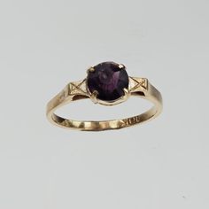 Vintage 1940s 10k gold purple stone ring. The ring is a size 5.75 and can be sized. Flower Wedding Band, Purple Stone Ring, Purple Stone Rings, Plain Bands, Purple Band, Purple Stones, Boston Ma, Vintage Engagement, May 13