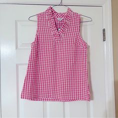 Sleeveless Ruffle Collar Detail Spring Gingham Sleeveless Blouse, Spring Sleeveless Gingham Blouse, Sleeveless Gingham Blouse For Spring, Summer Sleeveless Gingham Top, Gingham V-neck Blouse For Summer, Sleeveless Gingham Blouse For Summer, Sleeveless Ruffled Tops For Picnic, Summer Sleeveless Gingham Blouse, Sleeveless Plaid Blouse For Summer