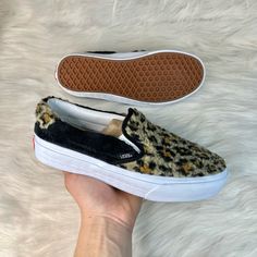 Brand New - Womens Sizes - New Without Box - 100% Authentic - Free Shipping Brown Slip-on Vans Sneakers, Brown Slip-on Winter Sneakers, Vans Sneakers For Fall, Vans Fall Sneakers, Fall Vans Sneakers, Vans Brown Sneakers For Fall, Vans Brown, Shoes Vans, Vans Slip On