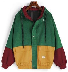 Casual Cotton Outerwear With Patchwork, Casual Long Sleeve Patchwork Windbreaker, Casual Patchwork Hooded Jacket For Outdoor, Casual Oversized Patchwork Outerwear, Trendy Long Sleeve Outerwear With Adjustable Hood, Green Parka For Fall, Green Long Sleeve Parka For Fall, Green Fall Parka, Multicolor Hoodie With Pockets For Spring