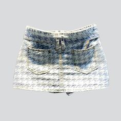 Be a part of the Y2K fashion revival with our 2023 Spring-Summer Collection retro stitched mini denim skirt. From its mid-rise silhouette to its zipper & button closure. this piece is a tribute to the millennium's legendary vogue sense!Why You'll Fall In LoveStitched with finesse and bathed in a rich and radiant color. this mid-waist mini skirt is patterned to flatter your curves. The intricate detailing ensures you look chic and sophisticated in any setting. while the carefully tailored silhoue High Rise Y2k Skort, Spring Mini Denim Skort, Trendy Mini Bottoms For Spring, Y2k Cotton Mini Skirt, Spring Mini Denim Bottoms, Summer Mini Denim Skirt With Pockets, Mini Denim Skirt With Pockets For Summer, Y2k High Rise Denim Skirt For Summer, Y2k Style High Rise Denim Skirt For Summer