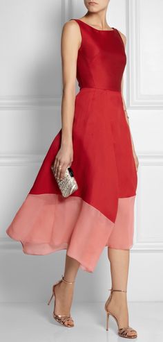 Antonio Berardi* Antonio Berardi, Versatile Dresses, Crepe Dress, Color Combo, Party Dresses For Women, Look Chic, Dress Fashion, Pretty Dresses