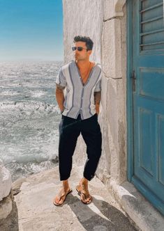 Summer Outfits, Spring Summer, Mens Outfits, Sandals, Quick Saves