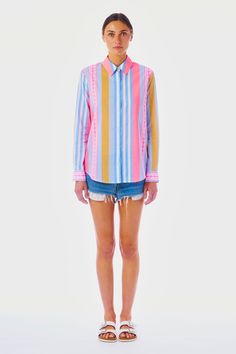 The Goa Stripe Boyfriend Shirt boasts a relaxed fit with a stylish surf stripe pattern. Perfect for a day at the beach or a casual outing, this shirt is both head-turning and easy to wear. Elevate your wardrobe with this must-have piece. 100% Cotton Button up Model Measurements - Height: 5'10", Bust: 33", Waist 24 1/2", Hips 36 1/2" Model is wearing a size 4 Striped Boyfriend Shirt, Boyfriend Shirt, Yellow Light, Romper Pants, Knit Jacket, Goa, Signature Style, Sweater Skirt, Model Measurements