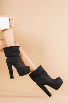 Winter Party Platform Booties, Trendy Party Boots With Round Toe, Trendy Evening Heeled Boots With Closed Toe, Trendy Party Boots With Padded Ankle, Trendy Closed Toe Heeled Boots For Evening, Party Ankle-high Platform Boots, Platform Ankle Heeled Boots For Party, Party Platform Ankle-high Boots, Party High Heel Platform Booties