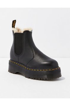 Pisa leather upper/Soft faux fur lining/Visible stitching & branded heel loop/Air-cushioned platform sole/Not eligible for promotions | Only ships within the USA Dr Martens Womens, Platform Chelsea Boots, Visible Stitching, Chelsea Boot, Pisa, Boot Shoes Women, Chelsea Boots, Women's Jeans, American Eagle Outfitters