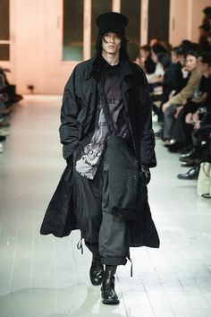 Yohji Yamamoto Archive, Yohji Yamamoto Women, Wabi Sabi Fashion, Steampunk Womens Fashion, Archival Fashion, 2000s Clothing