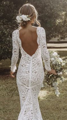 Wedding Dresses Tight Fitted, Bridal Dresses Ideas, Lace Fitted Wedding Dress, Long Sleeve Wedding Dress Lace Mermaid, Form Fitting Wedding Dress, Tight Wedding Dress, Sleeved Wedding Dress, Lace Wedding Dress With Sleeves, Open Back Wedding Dress