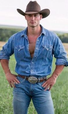 American Cowboy, Handsome Cowboys, Cowboy Romance, Cowboy Pictures, Hunks Men