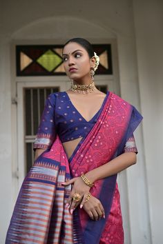 Saree Fabric : Raw Silk Saree Color :Magenta pink Saree Length : 5.5 Meter Blouse Length : 0.8 Meter Blouse Color : Same as Border Color Saree Border : Contrast Woven Border All Over Wash : Dry Clean Magenta Saree Contrast Blouse, Magenta Silk Saree, Magenta Pink Saree, Magenta Saree, Saree Contrast Blouse, Raw Silk Saree, Color Magenta, Saree Border, Contrast Blouse