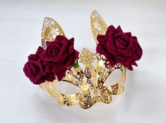 Fun bunny masquerade mask with a red or black roses. Gold Bunny Mask with rose flower, bunny masquerade mask with flowers, Halloween Bunny Costume Mask, masquerade party, F E A T U R E S - metal featherlight bunny mask - double sided satin ribbons to secure mask in place. - flowers come affixed for easy wear. C U S T O M I Z A T I O N Can be customized further with flowers. Get in touch for custom orders! S I Z E Adult and kids size. S H I P P I N G - Processed same day or within 24 hours. 1-2 d Bunny Masquerade Mask, Halloween Bunny Costume, Gold Masquerade Mask, Flower Mask, Bunny Cosplay, Rose Mask, Bunny Mask, Metal Mask, Cosplay Mask