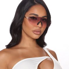 Brand New! Gradient. Rimless Shield Frame. Rimless Shield Sunglasses For Beach With Uv Protection, Modern Rimless Sunglasses For Beach, Elegant Aviator Sunglasses With Gradient Lenses For Beach, Summer Rimless Shield Sunglasses With Tinted Lenses, Summer Rimless Shield Sunglasses With Uv Protection, Rimless Shield Sunglasses With Uv Protection For Summer, Rimless Tinted Shield Sunglasses For Summer, Rimless Tinted Shield Sunglasses For Beach, Summer Rimless Shield Sunglasses With Gradient Lenses