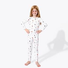 Bedtime Routine Hacks Bedtime can become a challenging process. Make it easier on yourself by having pajamas that they can't wait to get into to. These buttery soft pajamas for kids will feel super comfortable and soft, they may never want to get out of them. This long-sleeve fitted pajama set is exactly what your kids needs to look extra adorable as they sleep through the night (hopefully!) The bamboo-spandex blend is naturally wicking and gives plenty of stretch for daytime and nighttime play. Super Soft Comfortable White Sleepwear, White Super Soft Comfortable Sleepwear, Comfortable Super Soft White Sleepwear, White Super Soft Casual Sleepwear, Casual Super Soft White Sleepwear, Casual White Super Soft Sleepwear, Super Soft White Sleepwear, Super Soft White Sleepwear For Sleepovers, Snug Long Sleeve Sleepwear For Bedtime