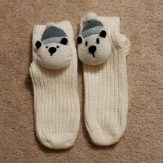 O Adorable Slipper Socks With Cute Polar Bears On Them! Excellent Condition, Never Worn Casual Warm Socks In One Size, Warm Casual Socks One Size, Casual Warm Socks One Size, White Super Soft Socks, White Super Soft Comfortable Socks, Comfortable Super Soft White Socks, Warm Casual Socks For Stocking Stuffers, Casual Indoor Socks For Winter, Comfortable White Indoor Socks