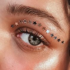 Taylor Swift Eyes, Pine Tattoo, Taylor Swift Makeup, Disco Makeup, Taylor Swfit, Cassie Howard, Concert Makeup, Aelin Galathynius