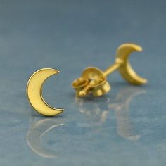 Crescent Moon Post Earrings - Poppies Beads n' More Moon Earrings Gold, Moon Earrings Studs, Moon Stud Earrings, Moon Studs, Monogram Jewelry, Bronze Pendant, Silver Moon, Birthstone Charms, Moon Earrings